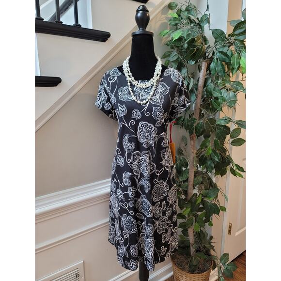 Ruby Rd Dress Womens Medium Black White Floral Print Short Sleeve Stretch Casual - Picture 1 of 15